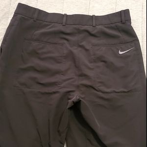 Nike golf shorts size 32
